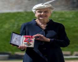 The actress was honored as Commander of the Order of the British Empire in the year 1994 and is promoted to Dame Commander of Order of the British Emp